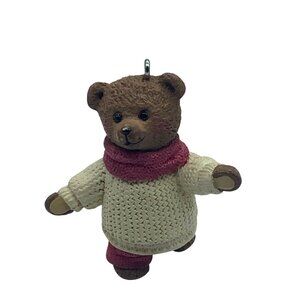 Hallmark 2002 Calvin Carver Snow Cub Teddy Bear Ornament Christmas Décor 2.25"